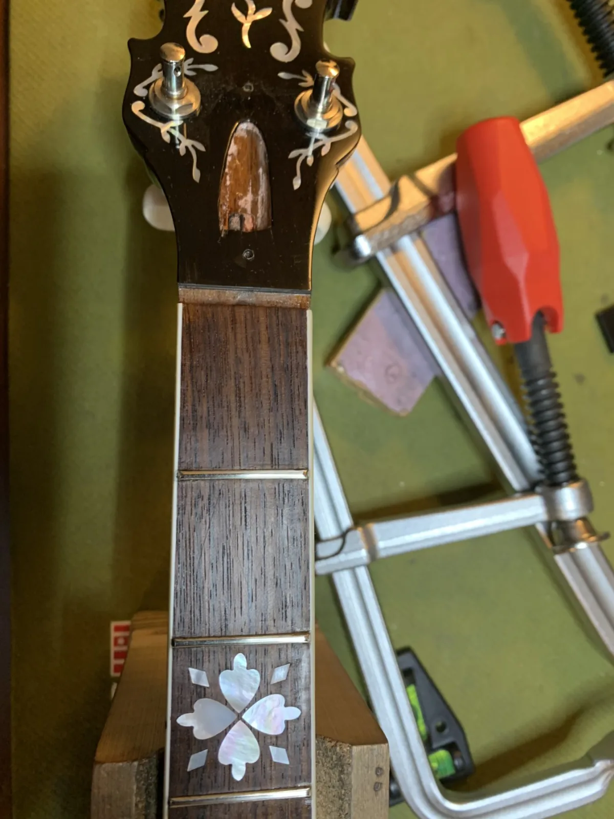 Before image of 1928 Gibson Style 4